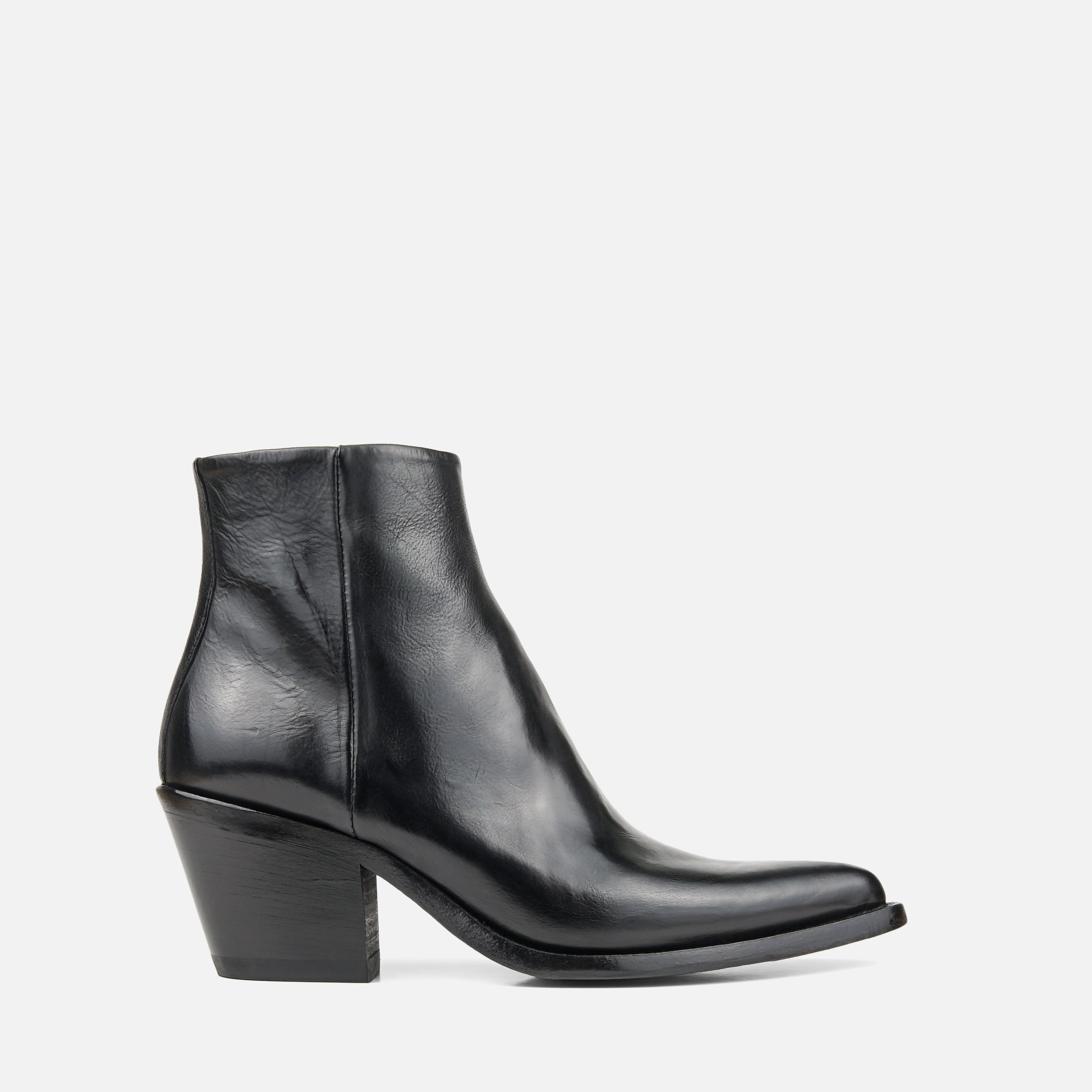 3885 VITELLO NERO